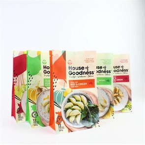 {{photo.Alt || photo.Description || 'Пакеты для пельменей, вареников, полуфабрикатов'}}