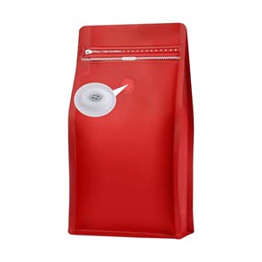 {{photo.Alt || photo.Description || 'Пакет КРАСНЫЙ 150*325+95мм для 1кг КОФЕ с клапаном дегазации'}}